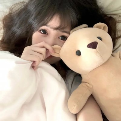 保姆摇摇铃 海报
